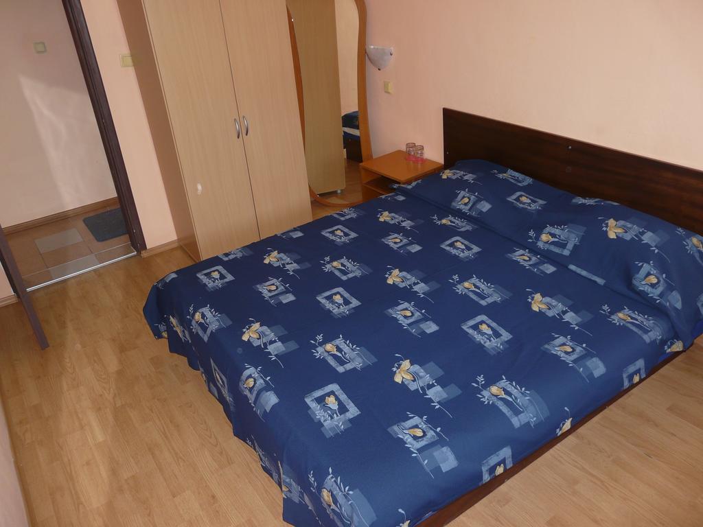 Family Hotel Balchik Quarto foto