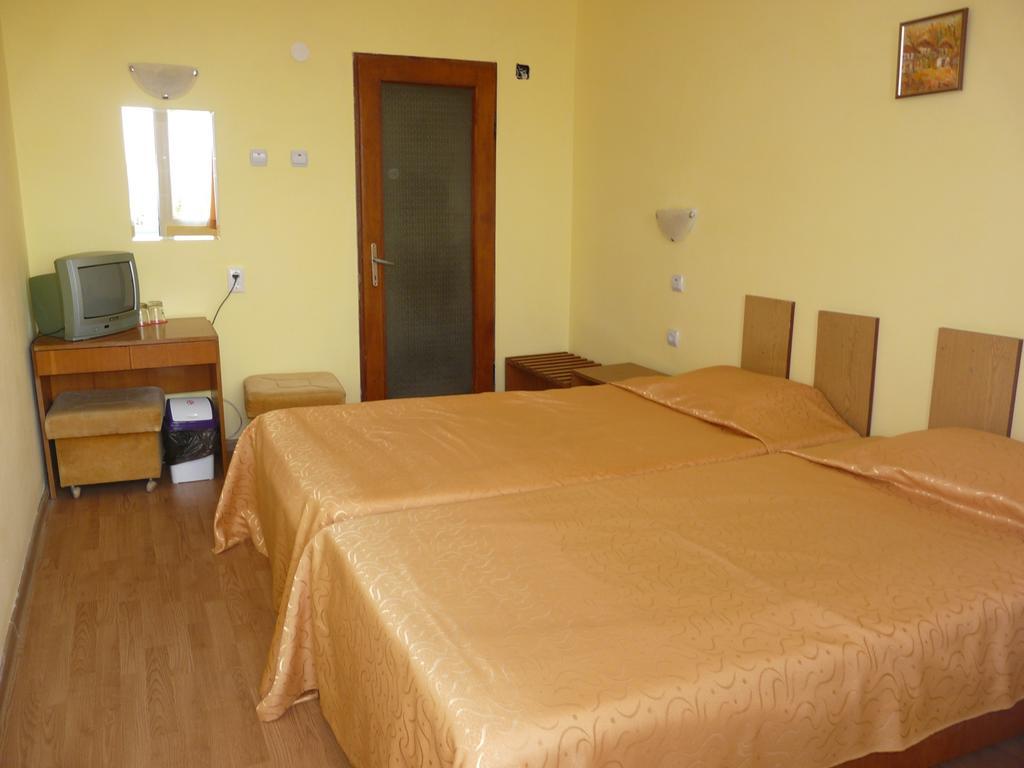 Family Hotel Balchik Quarto foto